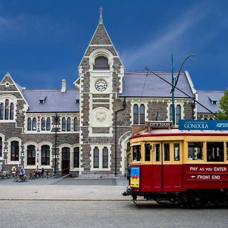Central City Awaits 2 Bed 2 Bath With Carpark Christchurch Extérieur photo