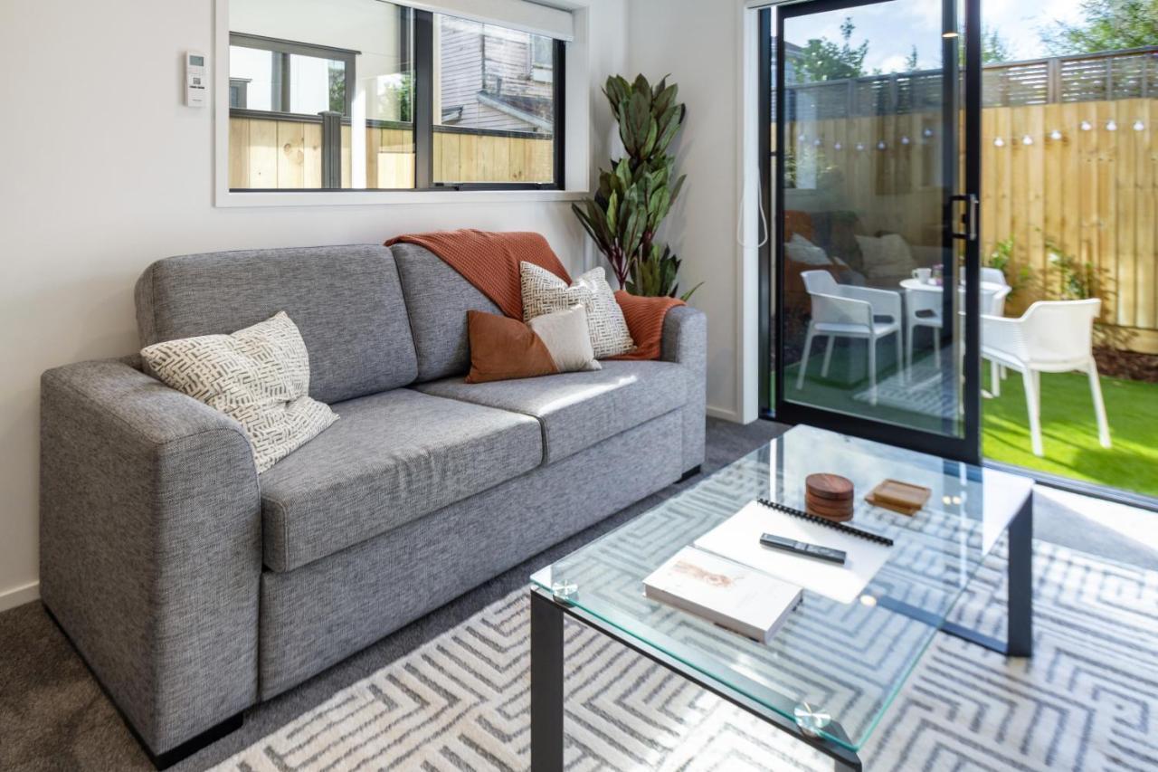 Central City Awaits 2 Bed 2 Bath With Carpark Christchurch Extérieur photo