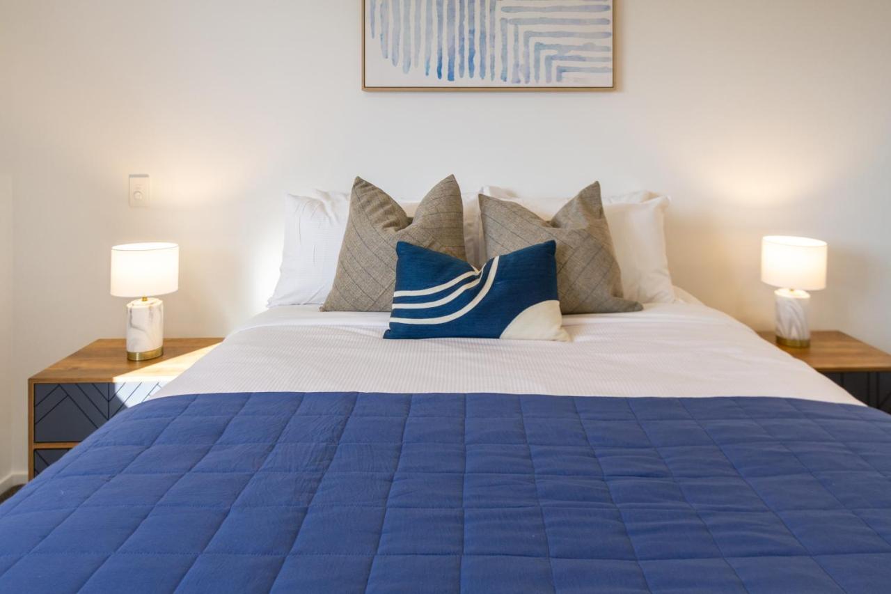 Central City Awaits 2 Bed 2 Bath With Carpark Christchurch Extérieur photo