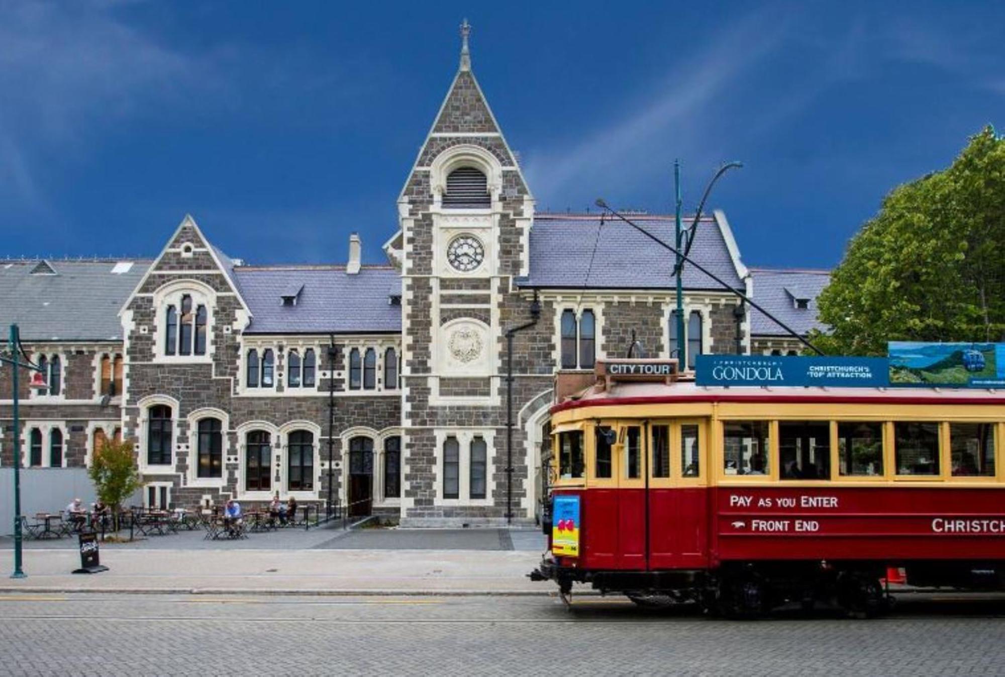 Central City Awaits 2 Bed 2 Bath With Carpark Christchurch Extérieur photo